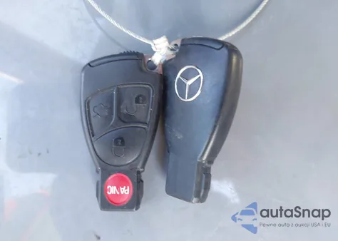 2003 Mercedes-Benz C 240 from USA, damaged, VIN WDBRF61J33F392262